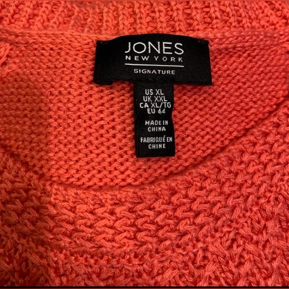 Jones New York Signature sweater in a coral color size XL - Picture 3 of 3